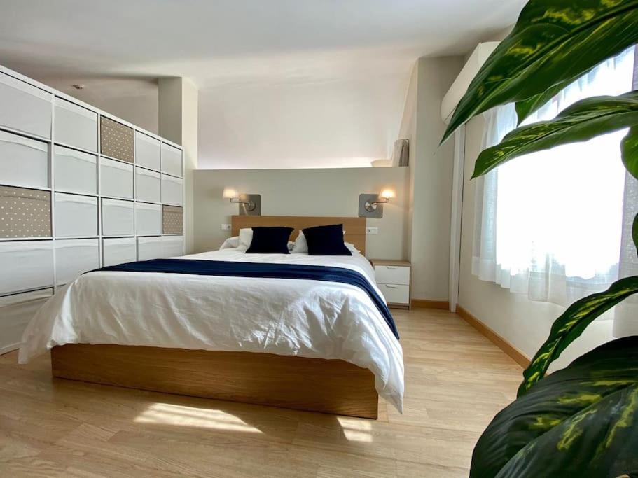 Exclusive Beachfront Penthouse Almayate Alto Exteriér fotografie