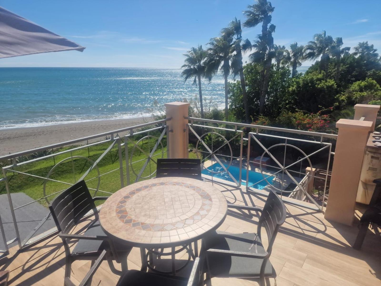 Exclusive Beachfront Penthouse Almayate Alto Exteriér fotografie